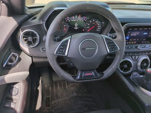 Certified 2021 Chevrolet Camaro SS RWD image 17