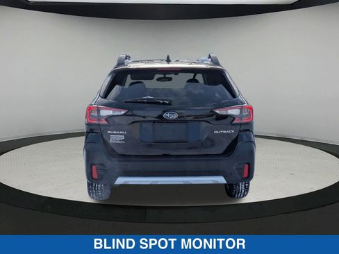 Certified 2022 Subaru Outback Limited image 5