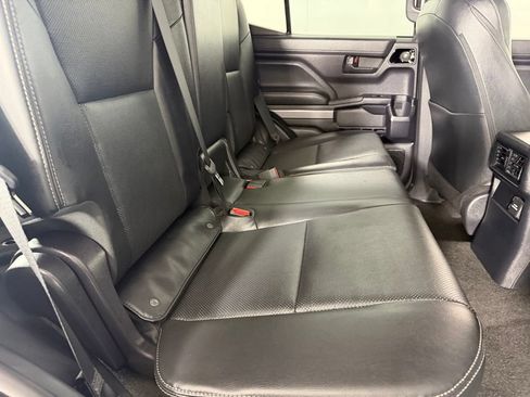 Used 2025 Toyota 4Runner TRD Off-Road Premium w/ Tow Technology Package AWD/4WD image 28