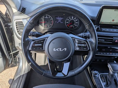 Used 2022 Kia Seltos S image 25