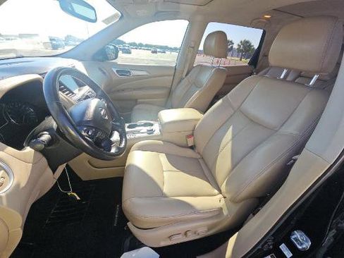 Used 2018 Nissan Pathfinder SL w/ SL Premium Package AWD/4WD image 4