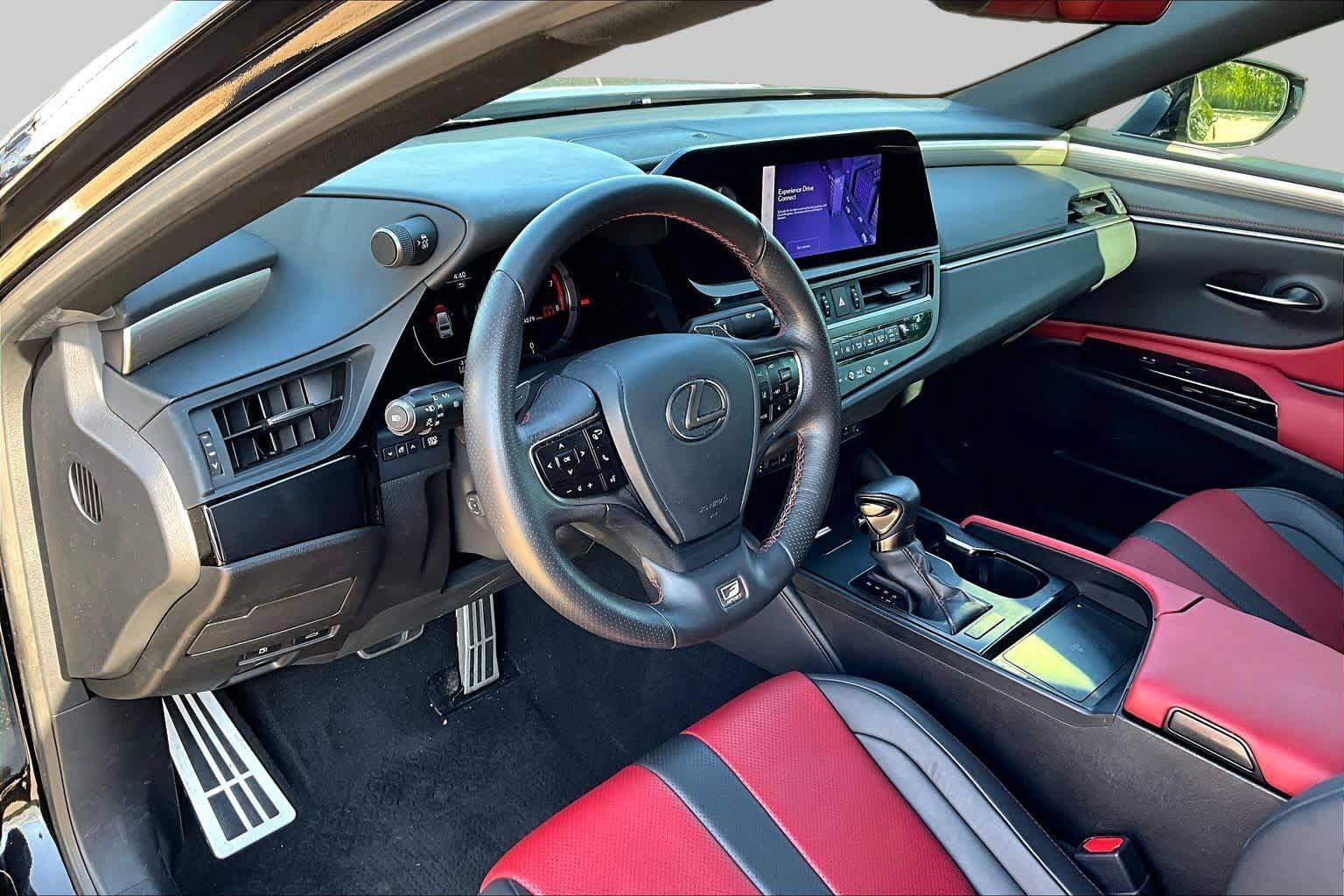 Used 2024 Lexus ES 350 F Sport w/ Accessory Package (Z2) FWD image 17
