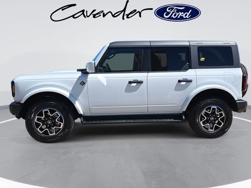 New 2026 Ford Bronco Outer Banks image 8