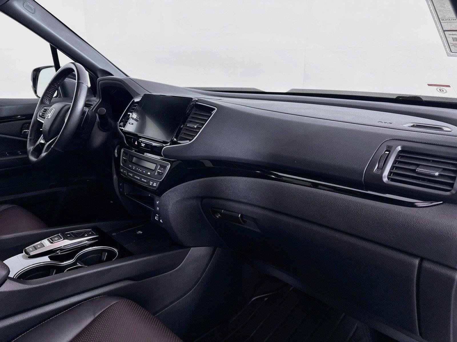 Used 2024 Honda Ridgeline Black Edition image 42