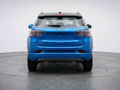 Used 2025 Jeep Compass Limited AWD/4WD image 7