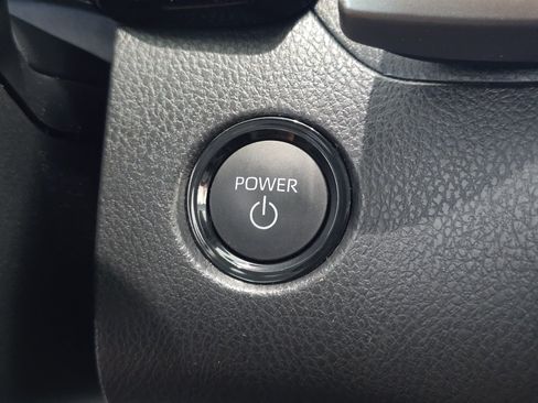 Certified 2025 Toyota Camry XLE FWD image 29