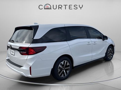 New 2026 Honda Odyssey EX-L image 9