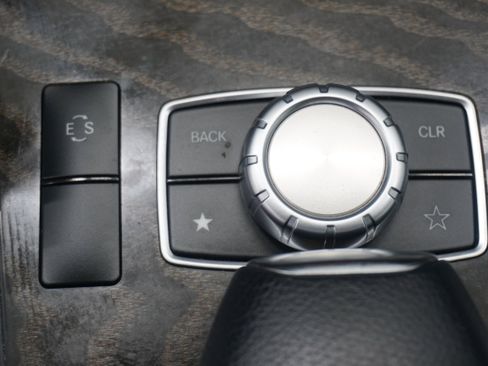 Used 2015 Mercedes-Benz E 350 Sedan image 22