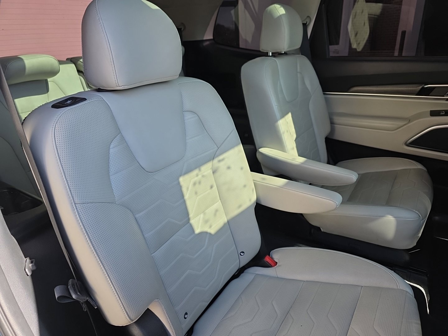 Used 2022 Kia Telluride SX w/ SX Prestige Package AWD/4WD image 39