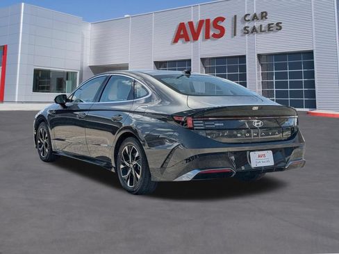Used 2025 Hyundai Sonata SEL FWD image 3