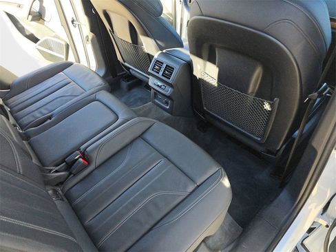 Certified 2023 Audi Q5 e Premium Plus w/ Premium Plus Package image 11