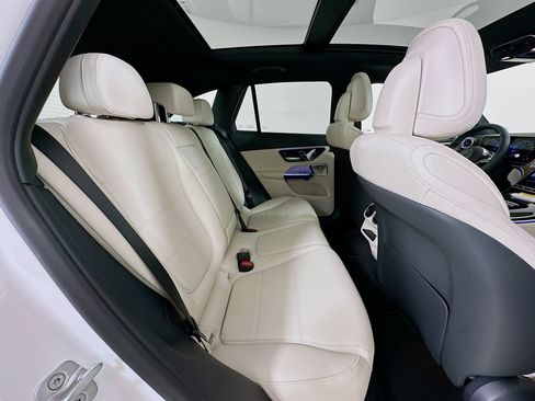 New 2026 Mercedes-Benz GLC 300 4MATIC image 30