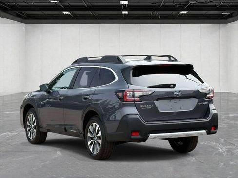 Used 2023 Subaru Outback Limited AWD/4WD image 7