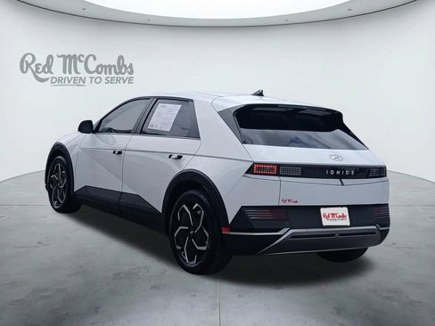 Used 2024 Hyundai Ioniq 5 SEL image 3