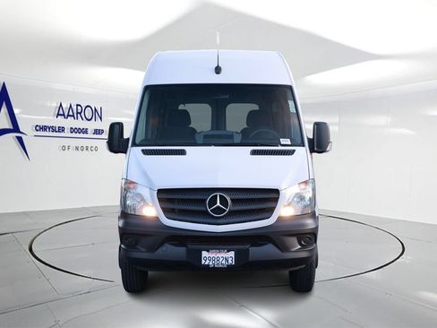 Used 2018 Mercedes-Benz Sprinter 3500 image 4