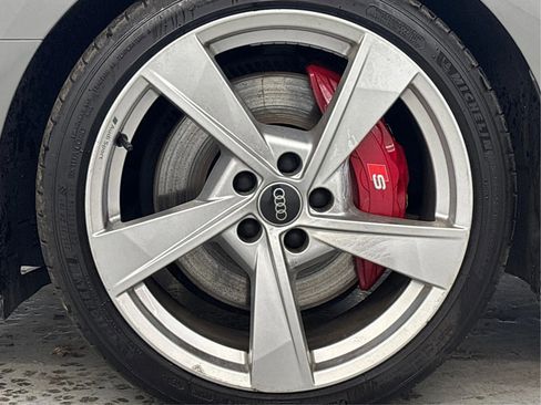 Used 2021 Audi S4 Premium Plus w/ Premium Plus Package image 32