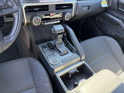 New 2026 Toyota Tacoma SR5 RWD image 27