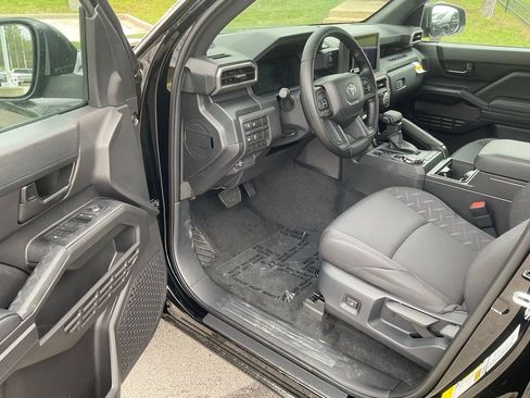 New 2026 Toyota Tacoma SR AWD/4WD image 10