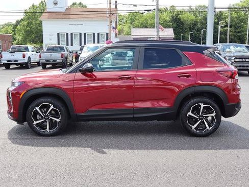 Used 2021 Chevrolet TrailBlazer RS w/ Convenience Package FWD image 16