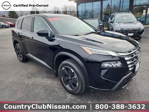 Certified 2024 Nissan Rogue SV image 2