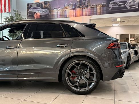 Used 2026 Audi RS Q8 performance AWD/4WD image 16