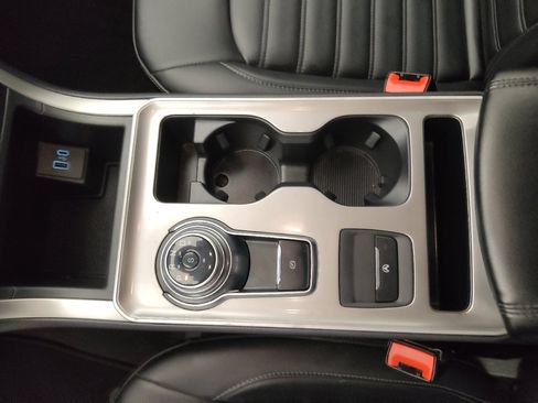 Used 2024 Ford Edge SEL image 26