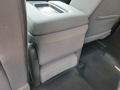 Used 2019 Chevrolet Silverado 2500 W/T w/ WT Convenience Package AWD/4WD image 19