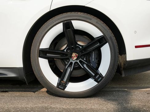 Certified 2026 Porsche Taycan AWD/4WD image 11