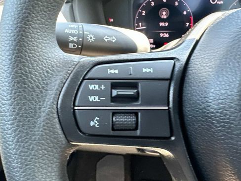 Used 2025 Honda Accord LX image 21