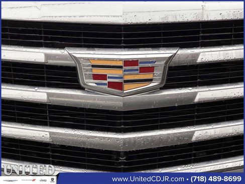 Used 2019 Cadillac Escalade ESV Luxury image 10