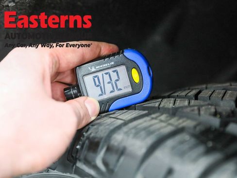 Used 2022 Ford Edge SEL w/ Sport Appearance Package image 30