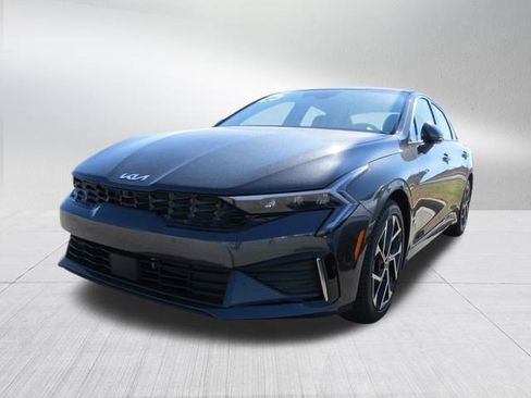 New 2025 Kia K5 EX image 3