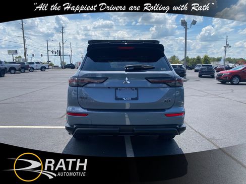 New 2026 Mitsubishi Outlander Trail Edition image 7