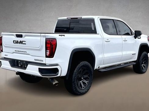 Used 2022 GMC Sierra 1500 Elevation w/ Elevation Premium Package image 2