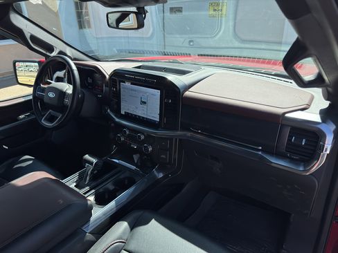 Used 2021 Ford F150 Lariat w/ Equipment Group 502A High AWD/4WD image 28