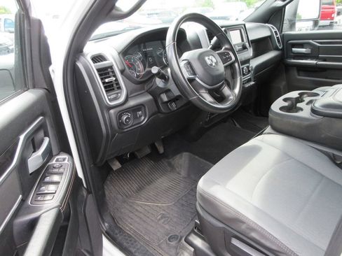Used 2024 RAM 2500 Big Horn AWD/4WD image 14