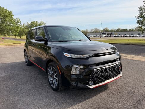 Used 2020 Kia Soul GT-Line w/ Option Group 015 FWD image 6