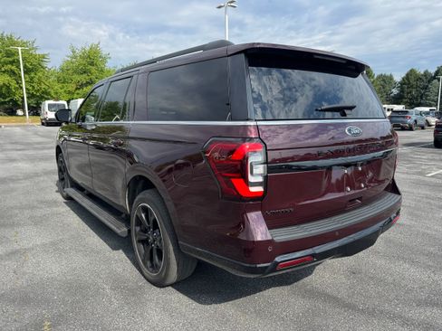 Certified 2023 Ford Expedition Max Limited AWD/4WD image 3