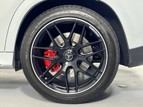 Used 2024 Mercedes-Benz GLE 63 AMG S w/ Driver Assistance Package image 49