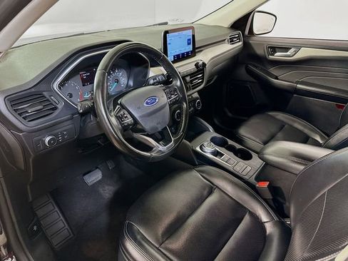 Used 2022 Ford Escape SEL image 12