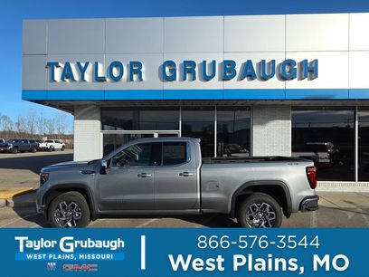 New 2026 GMC Sierra 1500 SLE w/ Preferred Package