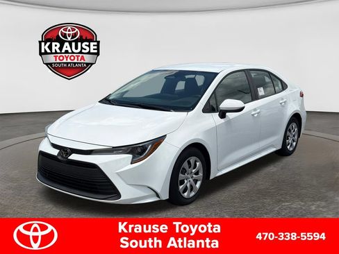 Used 2026 Toyota Corolla LE FWD image 1