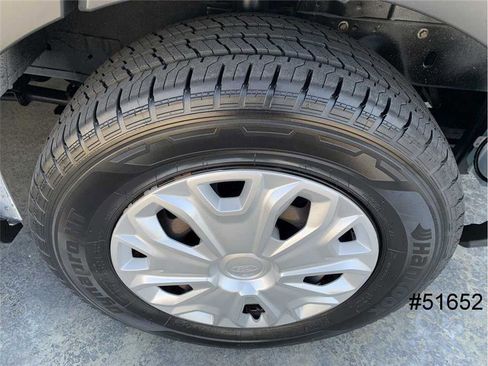 Used 2019 Ford Transit 150 XLT image 25