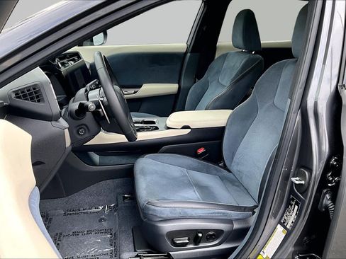 Used 2023 Lexus RZ 450e Premium w/ Accessory Package (Z1) AWD/4WD image 8
