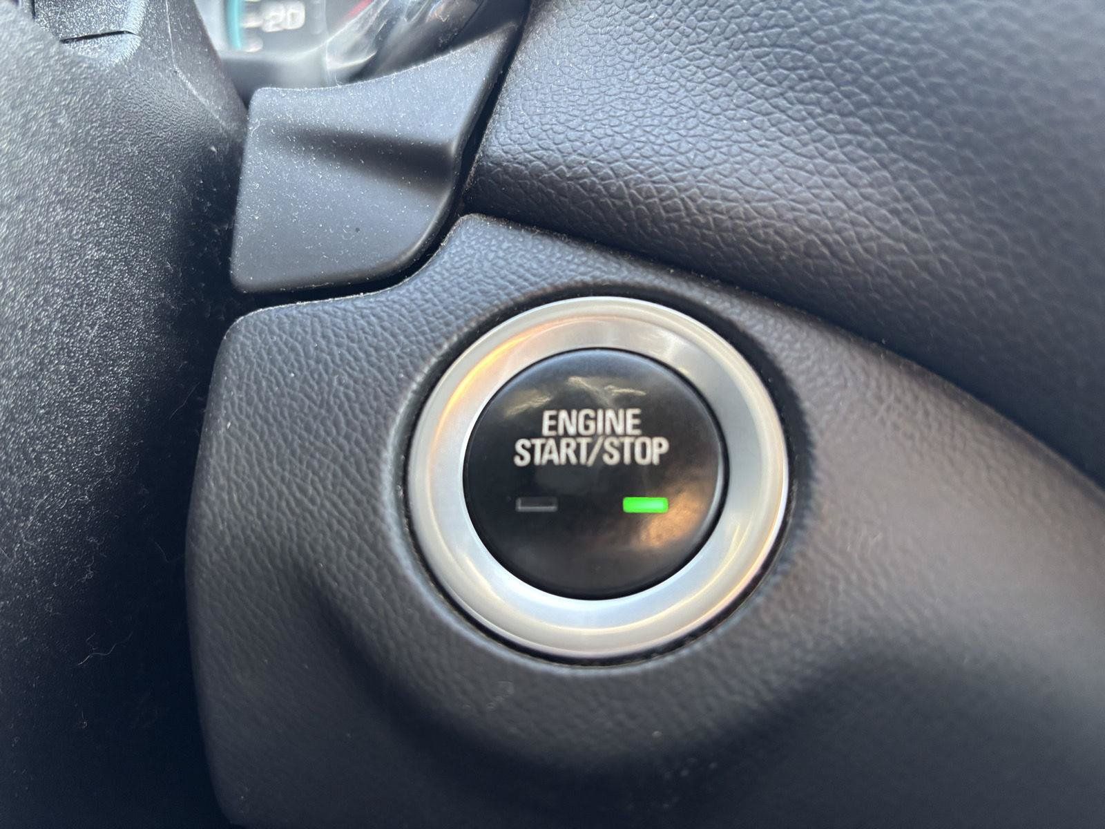 Used 2018 Chevrolet Equinox LT AWD/4WD image 28