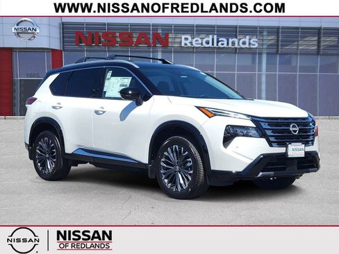 New 2026 Nissan Rogue Platinum AWD/4WD image 1