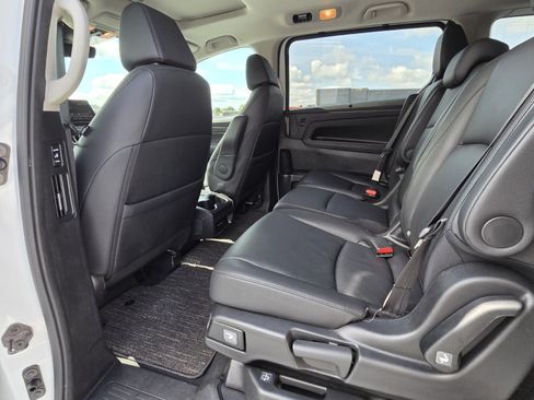 Used 2025 Honda Odyssey EX-L image 14