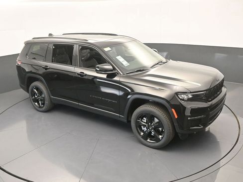 New 2025 Jeep Grand Cherokee L Limited w/ Black Appearance Package image 48