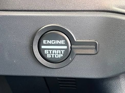 Used 2025 Ford Bronco Badlands AWD/4WD image 19
