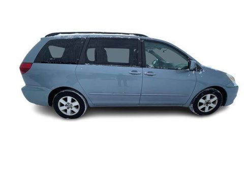 Used 2004 Toyota Sienna XLE image 7